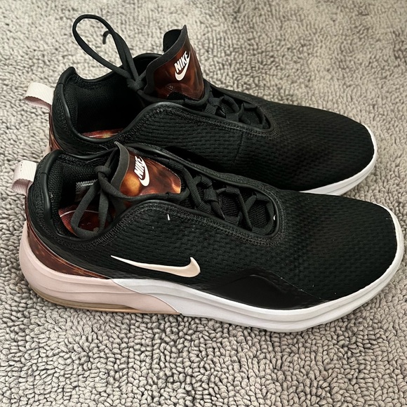 Nike Air - Picture 1 of 5